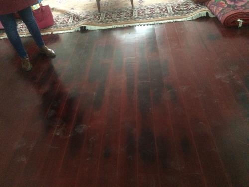 木地板发黑1.jpg 木地板发黑1.jpg